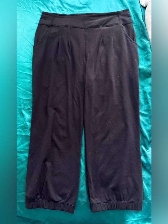 lululemon athletica Pants - lululemon Vintage Black Wide Leg Cropped Pants. Zippered back pockets.